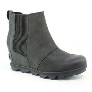 Sorel Joan Of Arctic Wedge II Distressed Black Leather Chelsea Wedge Boots 8